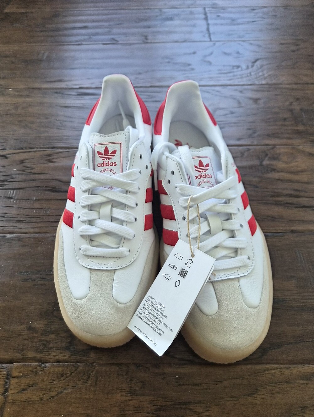 *NWT* [adidas] Samba Sambae Red/White, Size W7 - Picture 2 of 9